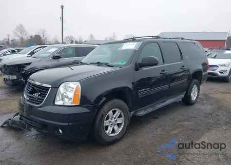 2013 GMC Yukon Xl 1500 Slt z USA, uszkodzony, nr VIN 1GKS2KE71DR345533